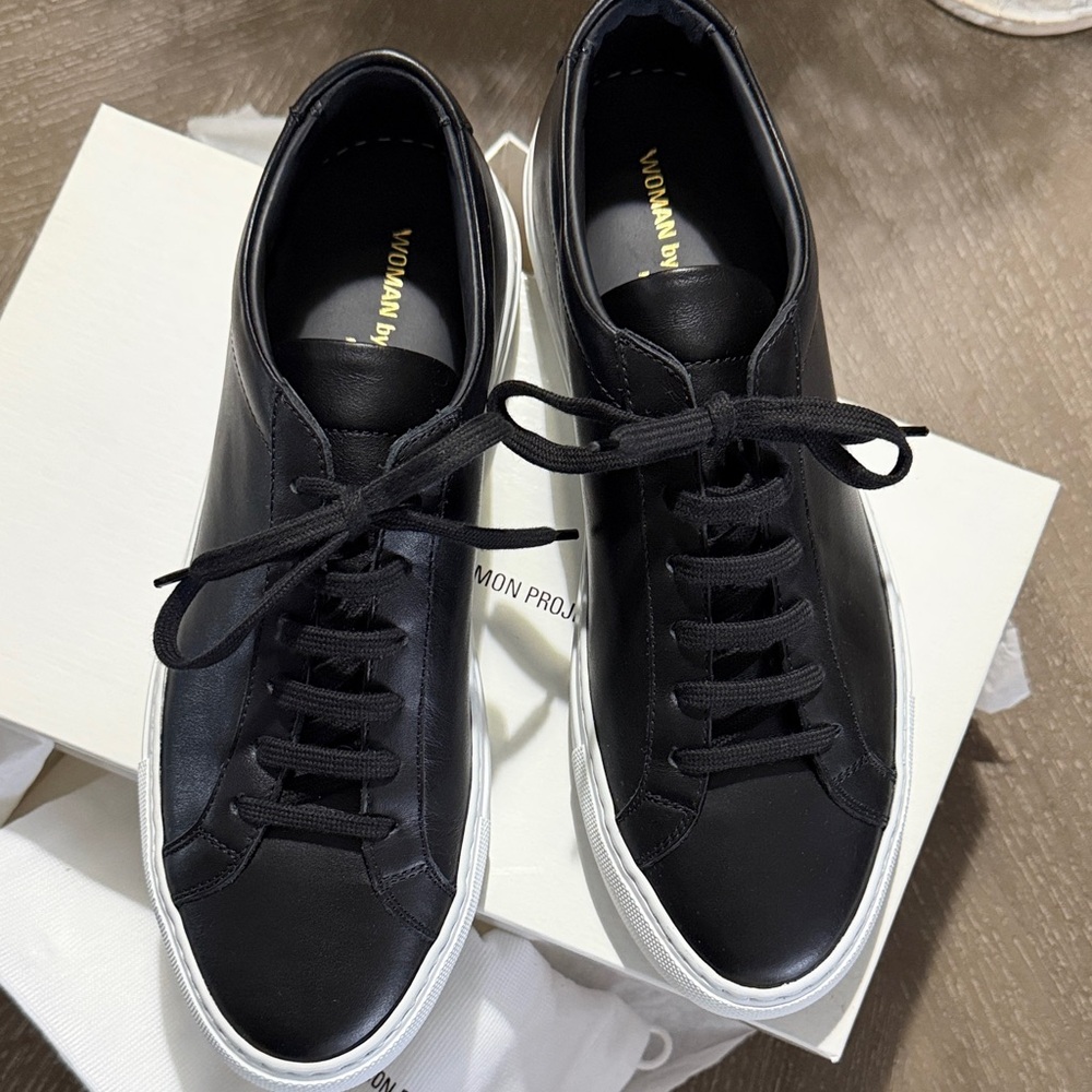 Common Projects women sneakers NWB - Picture 3 of 8